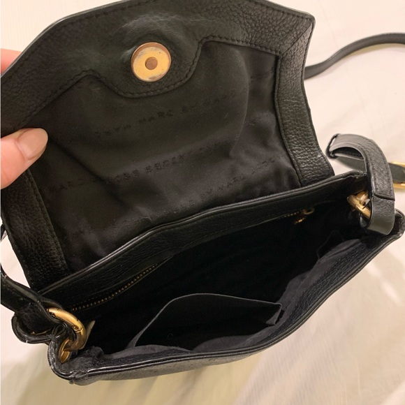 ✨ MARC JACOBS CROSSBODY PURSE ✨ - Picture 6 of 6